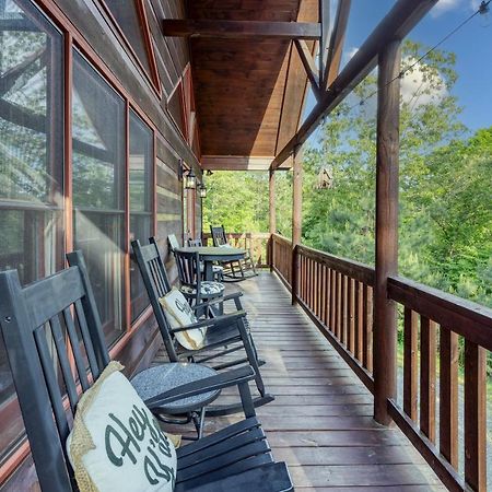 Trout N' About Your Blue Ridge Mountains Retreat, Hot Tub + Game Room! Ellijay Zewnętrze zdjęcie