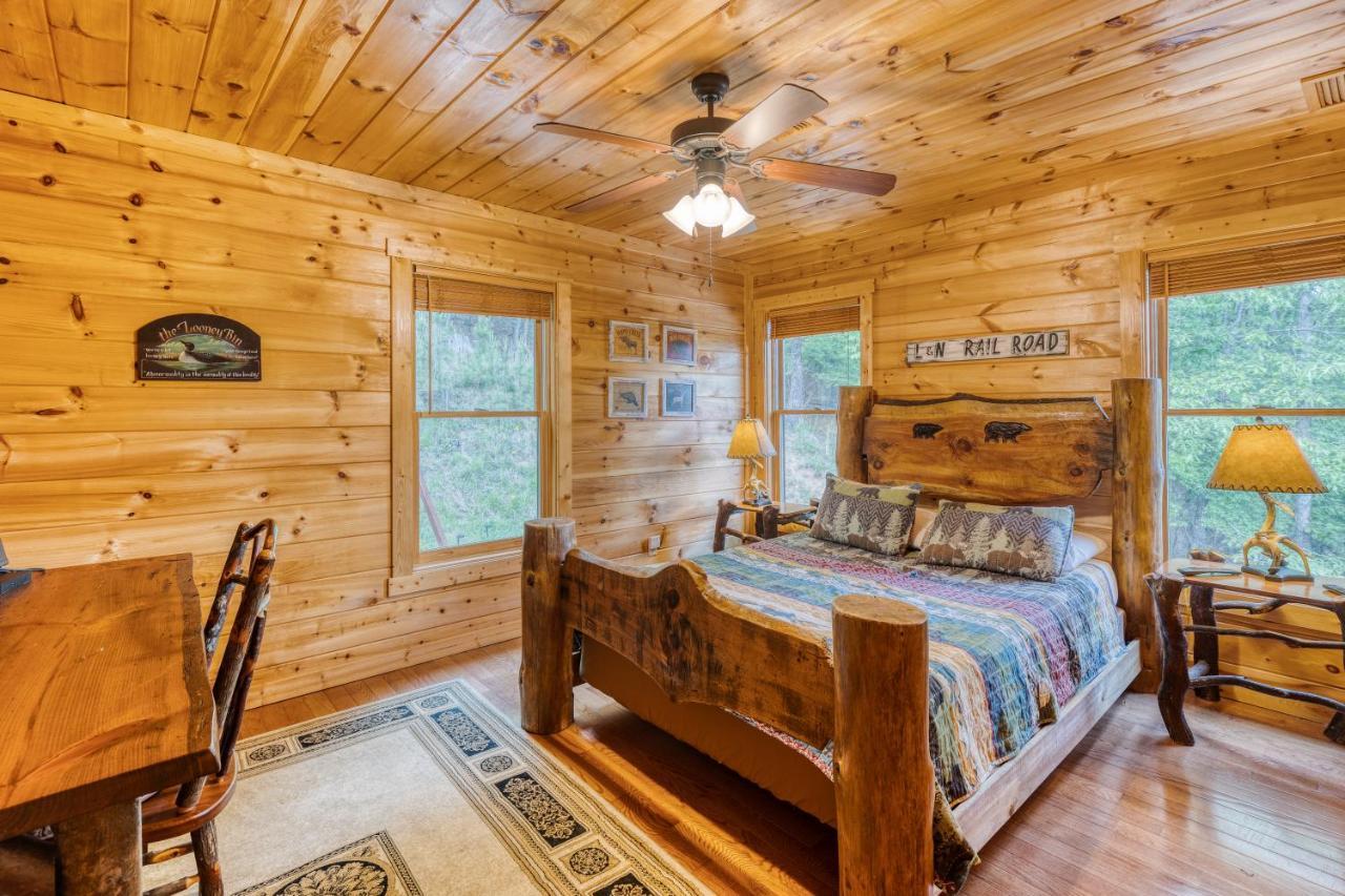 Trout N' About Your Blue Ridge Mountains Retreat, Hot Tub + Game Room! Ellijay Zewnętrze zdjęcie