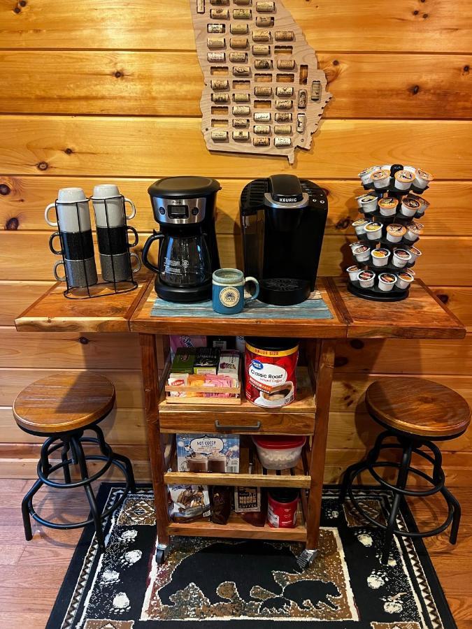 Trout N' About Your Blue Ridge Mountains Retreat, Hot Tub + Game Room! Ellijay Zewnętrze zdjęcie